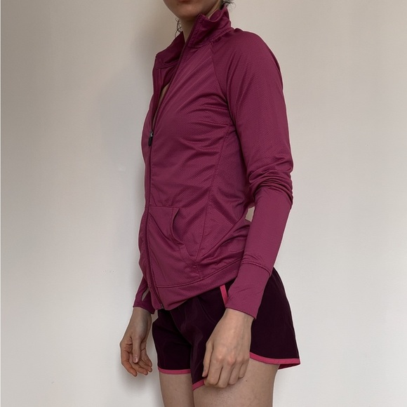 Workout/outdoor vest - Picture 6 of 9